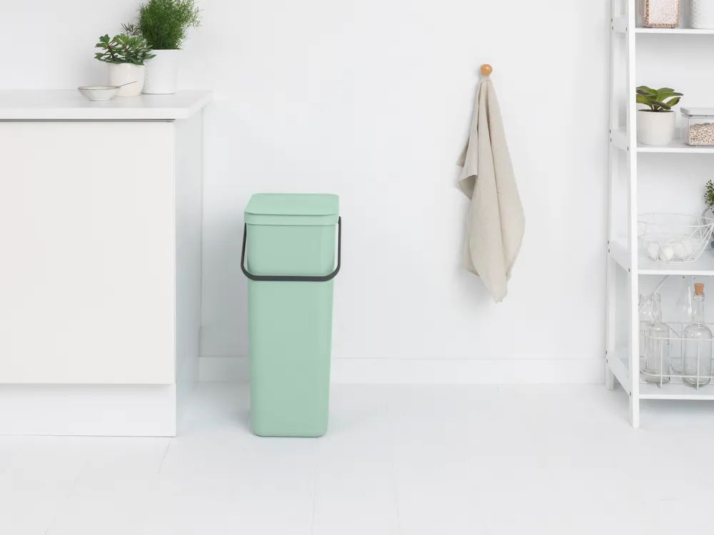Brabantia Sort & Go Recycling-Behälter 40 L - Jade Green