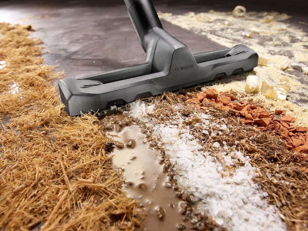 Bosch UniversalVac 15