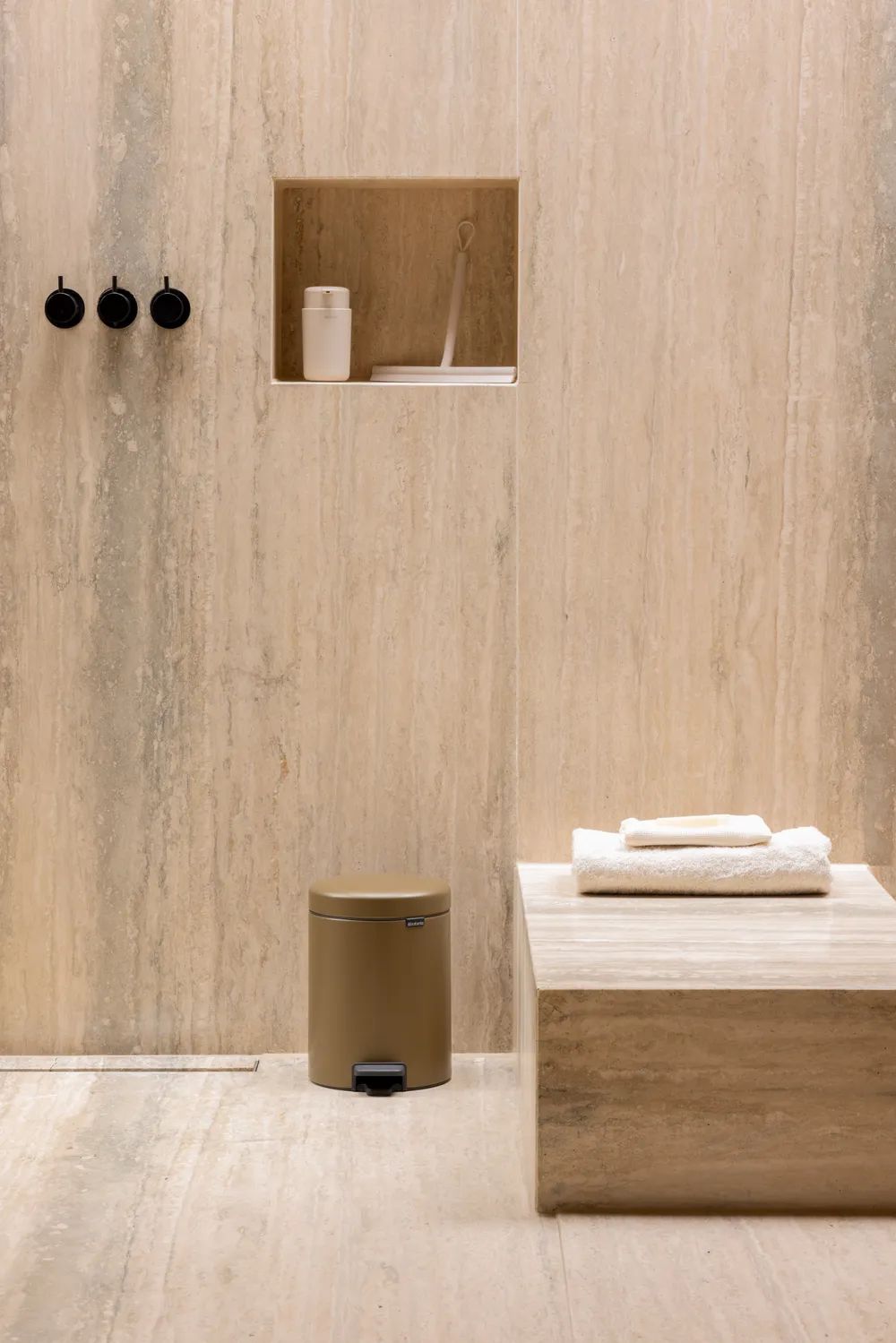 Brabantia NewIcon Treteimer, 5L - Warm Brass