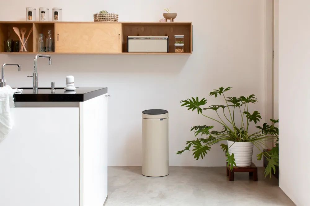 Brabantia Touch Bin New, 30L - Soft Beige