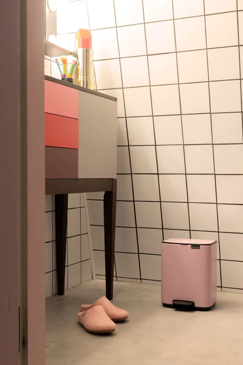Brabantia Bo Treteimer, 4L - Lilac Pink
