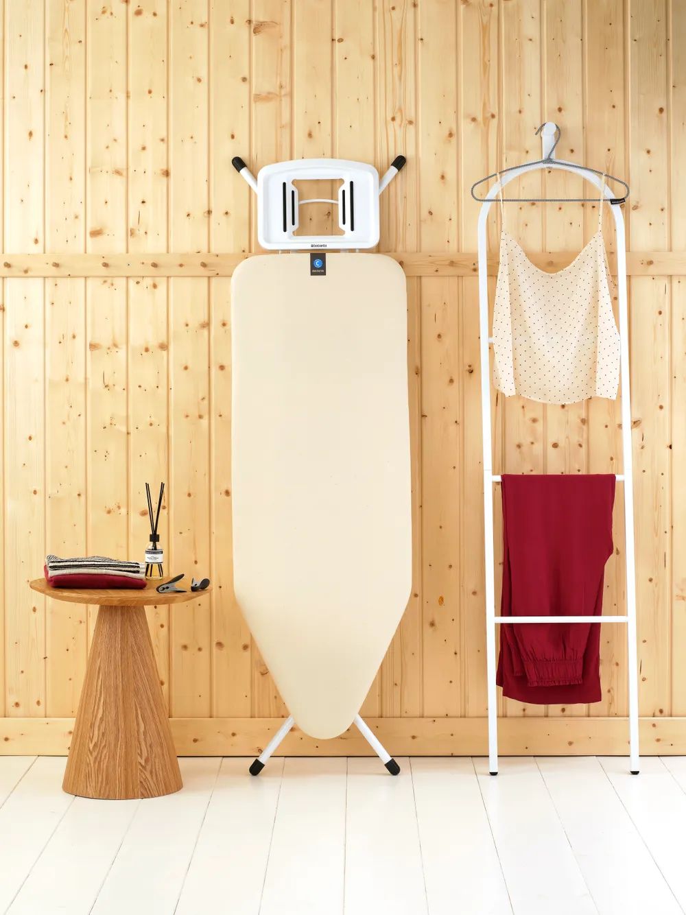Brabantia Bügeltisch C, 124x45cm, Dst-Mulde Solide - Ecru
