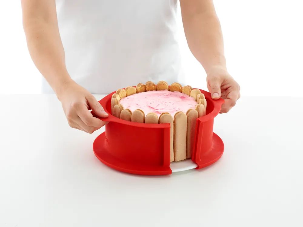 Lékué Charlotte Springform mit Teller, 18 cm - Red