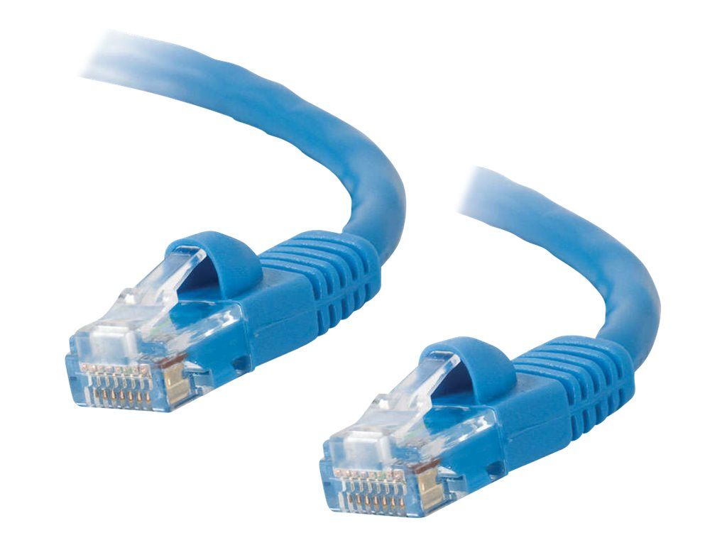 C2G Cat5e Booted Unshielded (UTP) Network Patch Cable - Patch-Kabel - RJ-45 (M)
