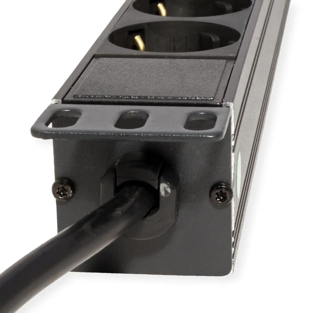 VALUE 19-Zoll-Steckdosenleiste 8fach, 1 HE, Schutzkontakt-Stecker, 2,8 m