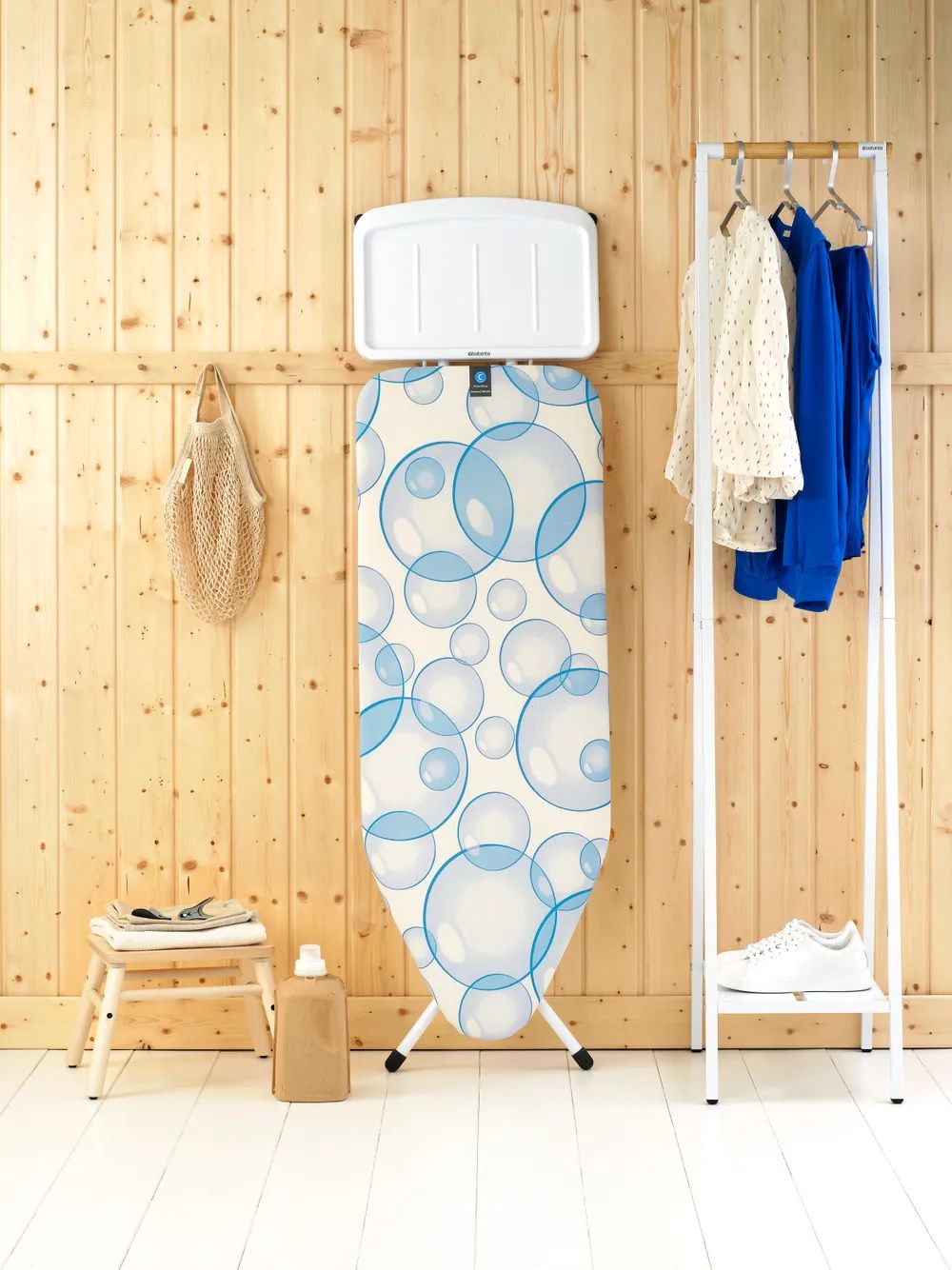 Brabantia Bügeltisch C, 124x45cm, Dst-Ablage Solid - Bubbles