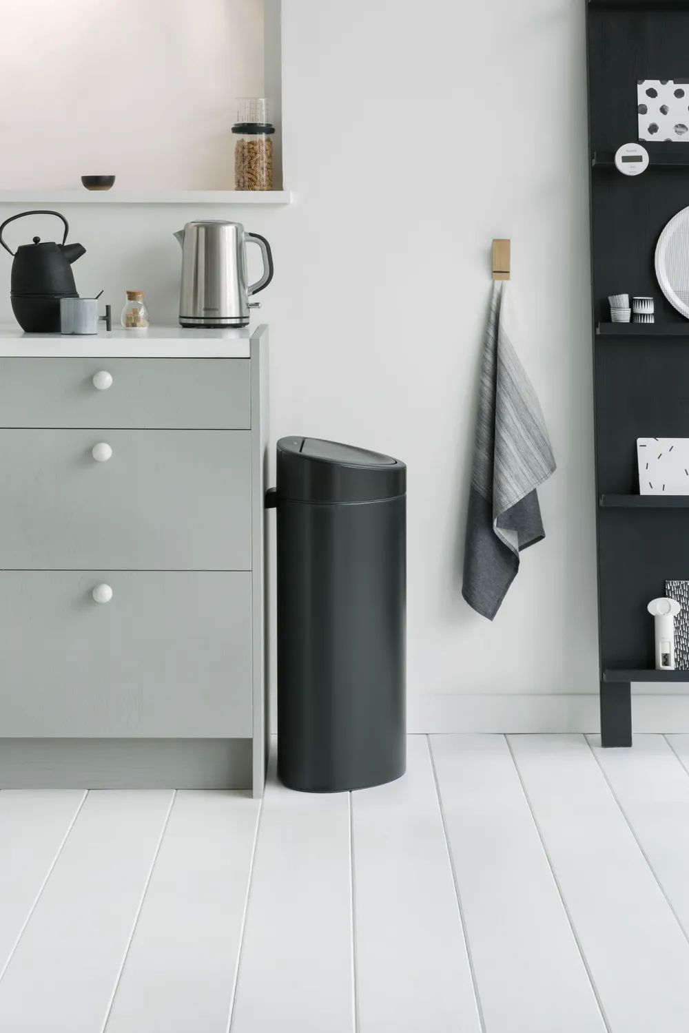 Brabantia Touch Bin New, 40L - Matt Black