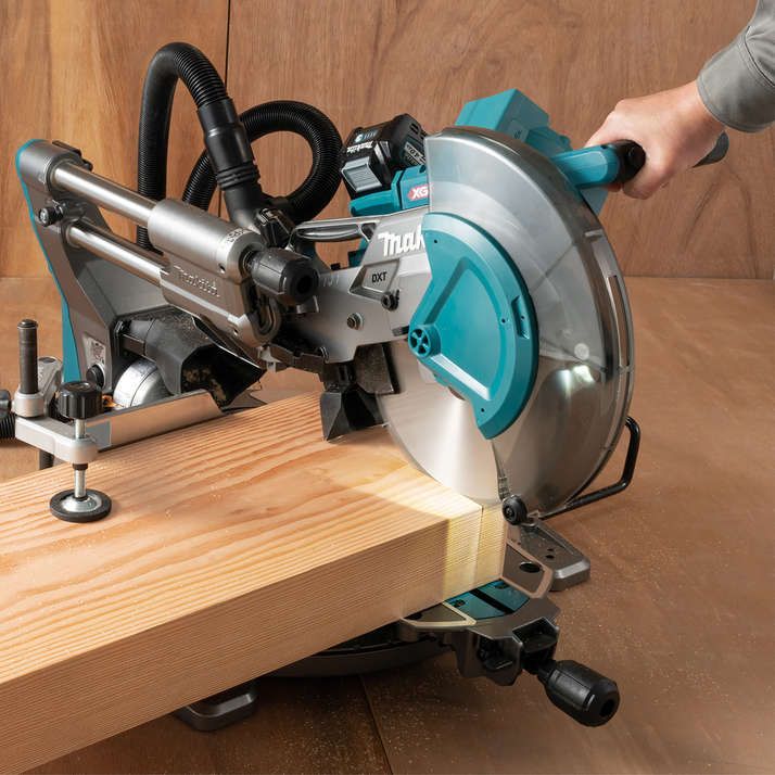 Makita XGT LS004GZ01