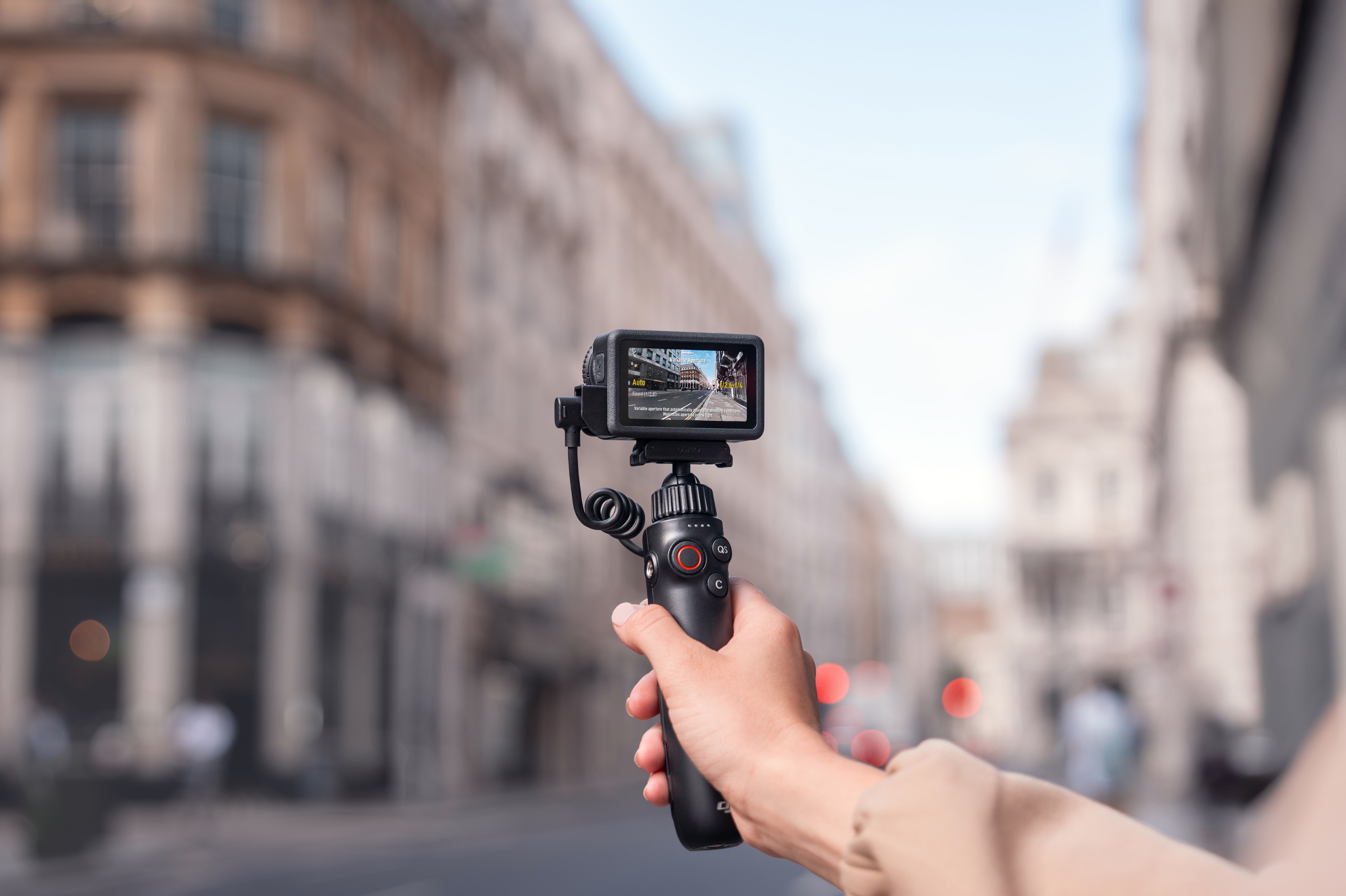 DJI Osmo Action Dual-Direction Battery Handle