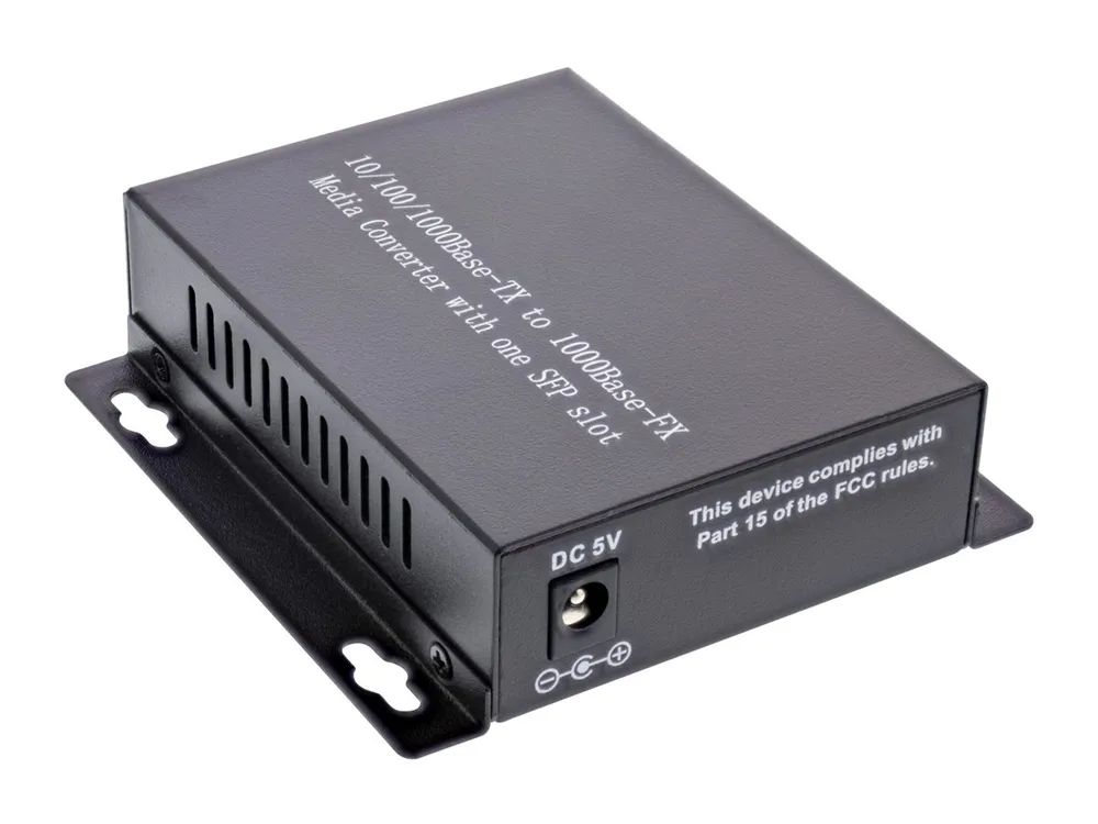 InLine Netzwerk Media Konverter 10/100/1000Mb/s TP zu SFP LWL - MM - 550m
