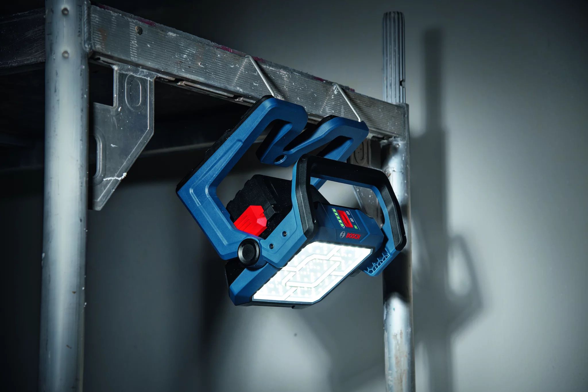 Bosch GLI18V-5000 Akku-Bauleuchte - 5000lm