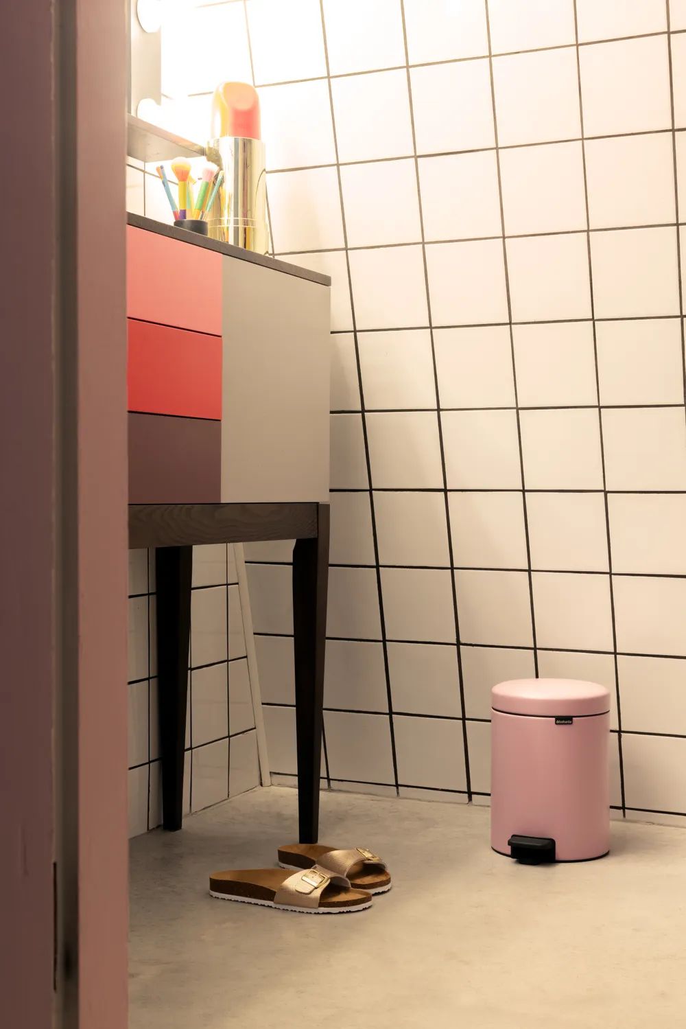 Brabantia NewIcon Treteimer, 5L - Lilac Pink